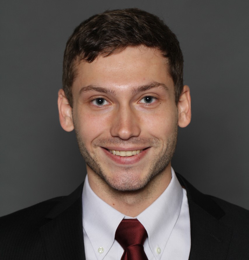 Headshot of DEREK FARNSWORTH